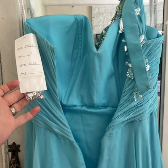 Rachel Allan Princess Homecoming Winter Formal Prom Dress, size 10 - Picture 11 of 12